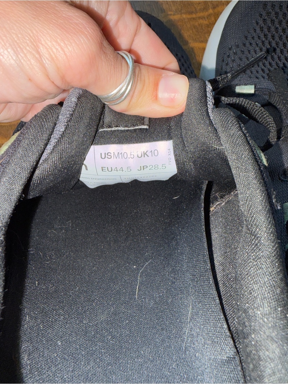 On Cloudsurfer running shoes - Picture 6 of 7